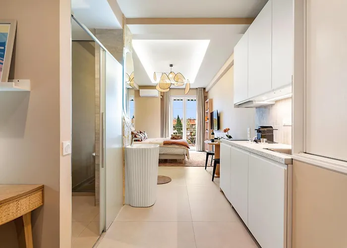 Appartement Renting - Hugo - Luxury Honeymoon Terrace Park View Free Parking