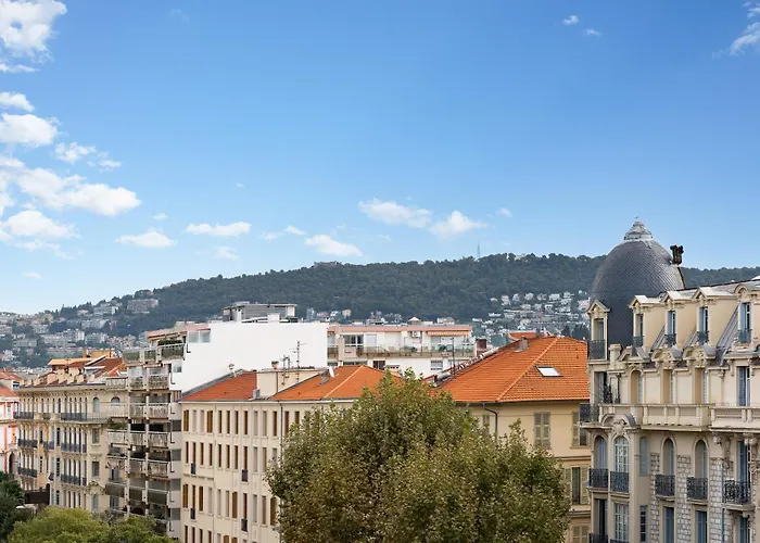 Renting - Hugo - Luxury Honeymoon Terrace Park View Free Parking Appartement Nice